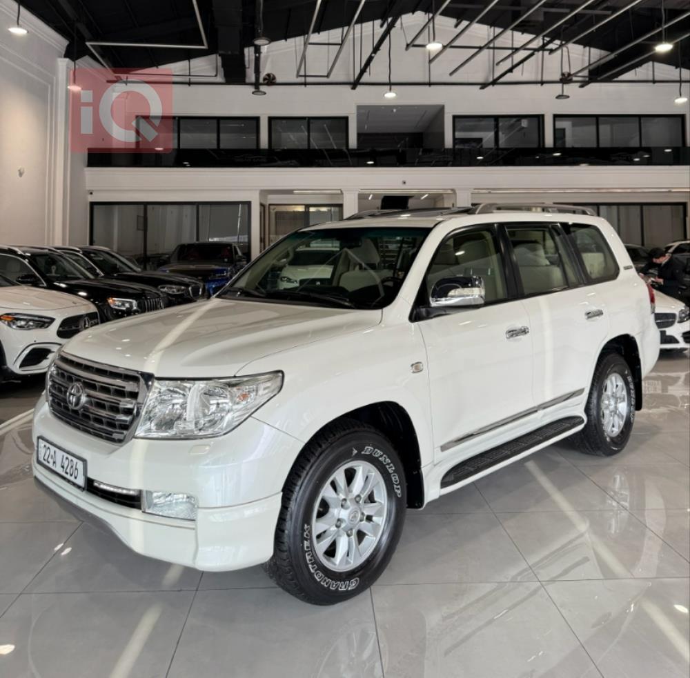 تويوتا لاندكروزر